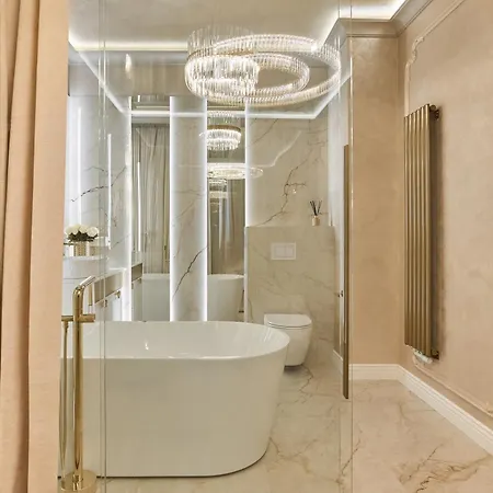 Jacuzzi Mirror Granaria By Downtown 3*