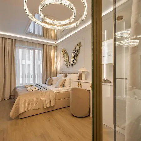 Jacuzzi Mirror Granaria By Downtown Appartement Gdańsk