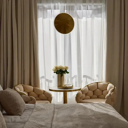 Jacuzzi Mirror Granaria By Downtown * גדנסק