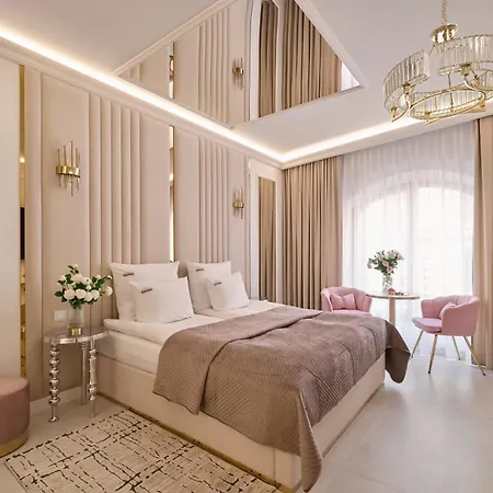 Jacuzzi Mirror Granaria By Downtown Apartahotel Gdansk