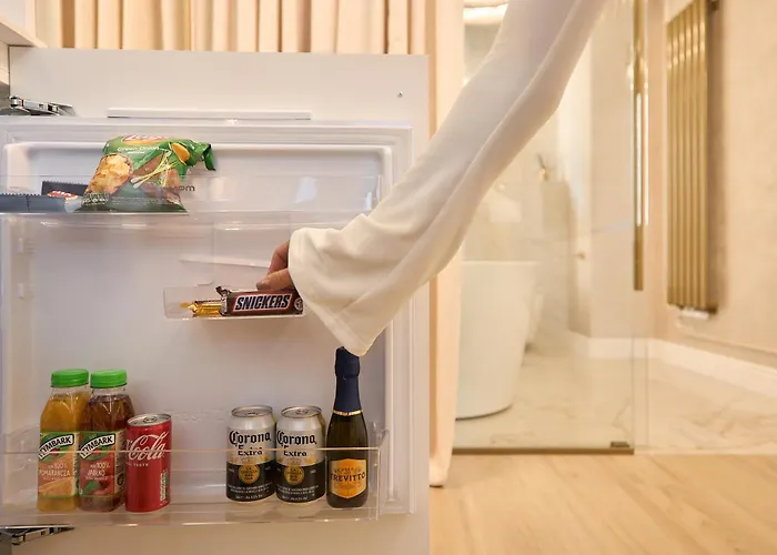 Apart-hotel Jacuzzi Mirror Granaria By Downtown Gdańsk