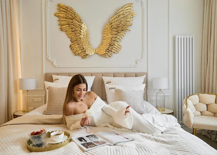 Apart-hotel Jacuzzi Mirror Granaria By Downtown