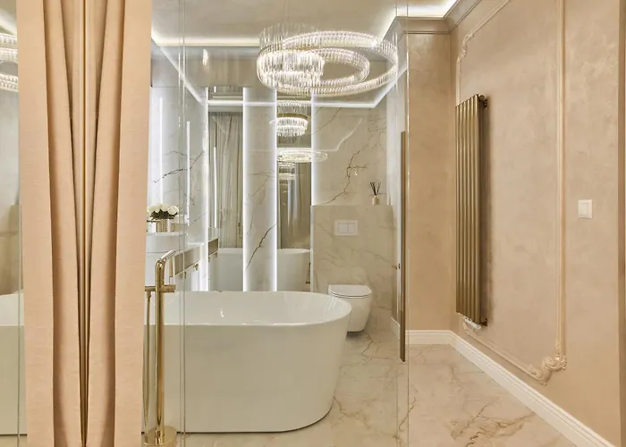 Jacuzzi Mirror Granaria By Downtown 4*