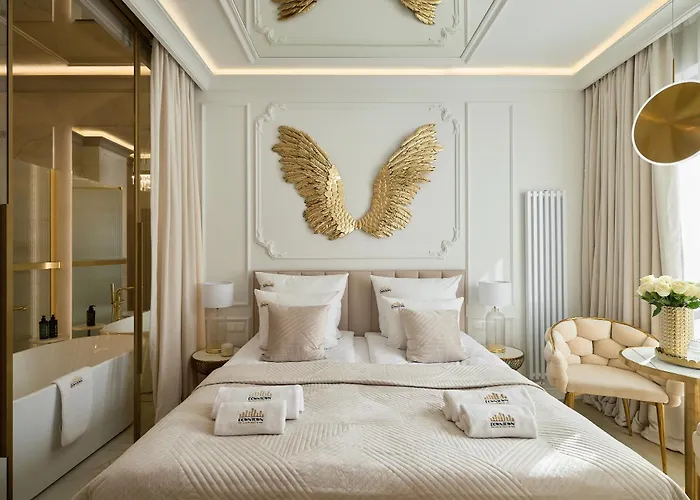 Jacuzzi Mirror Granaria By Downtown Apart-hotel 4*