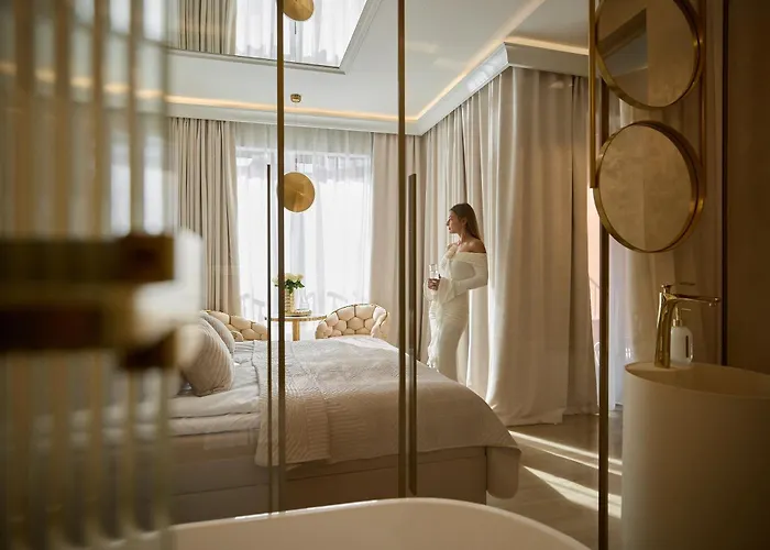 Jacuzzi Mirror Granaria By Downtown Apart-hotel Gdańsk