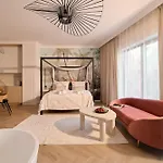 Jacuzzi Mirror Granaria By Downtown